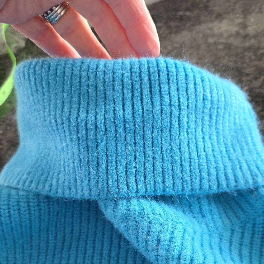 EUC Lumiere Large Vibrant Aqua Blue Cowl Neck Sweater - Picture 3 of 6